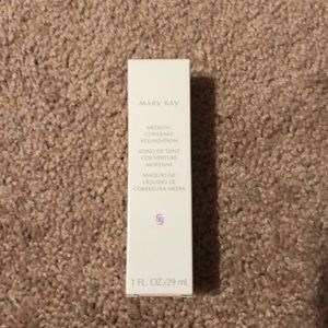 Mary Kay Medium coverage Foundation